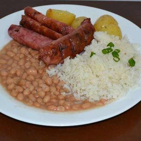 Linguiça Assada na Brasa c/ Batata