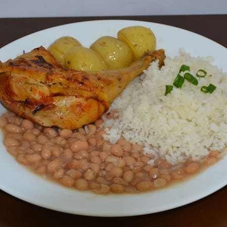 Coxa e Sobrecoxa na Brasa c/ Batata